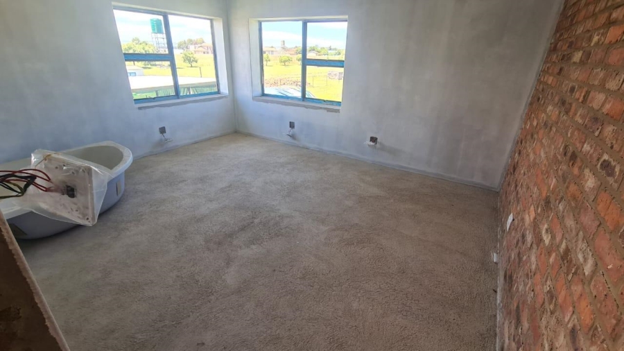 4 Bedroom Property for Sale in Oranjeville Free State
